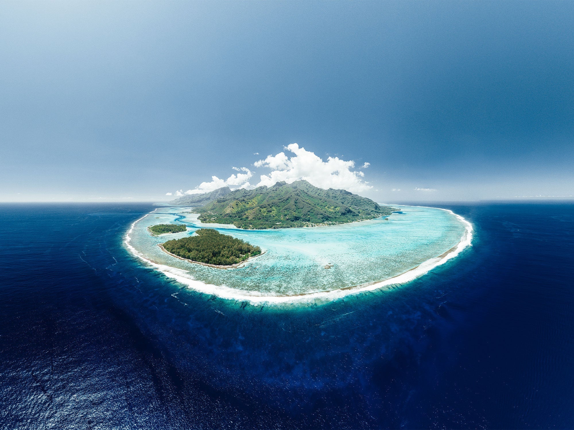 Adventure Unveiled: Leading Expeditions in Moorea, French Polynesia - Gowings Pacific Trader