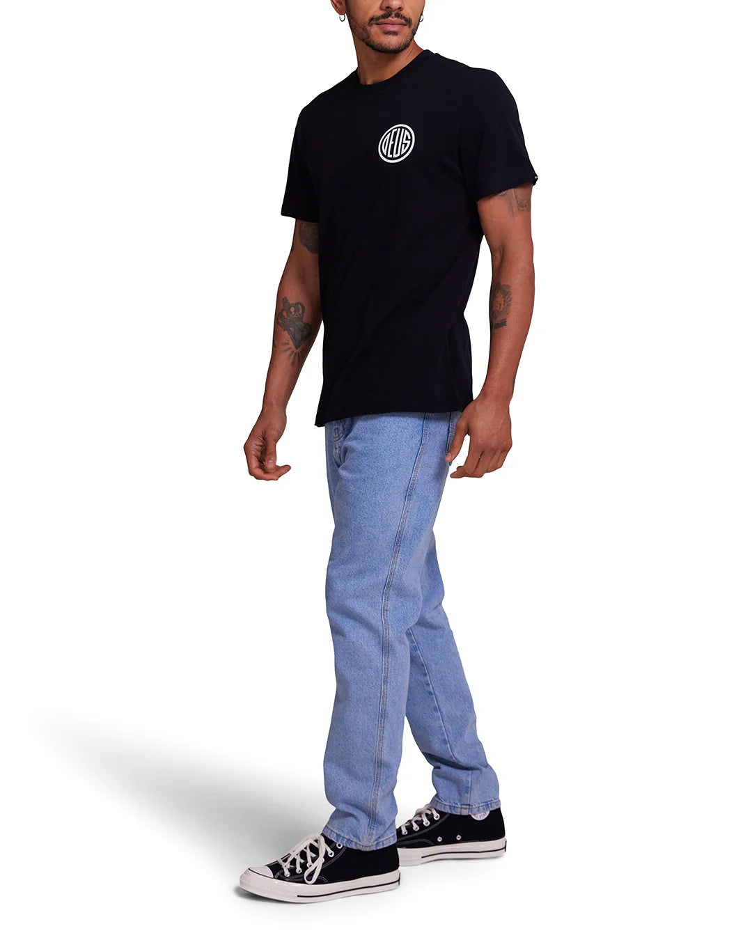Deus Clutch Tee