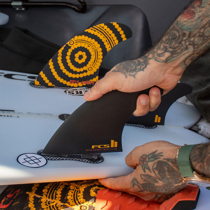 FCS II Otis Carey Twin + 1 Fin Set
