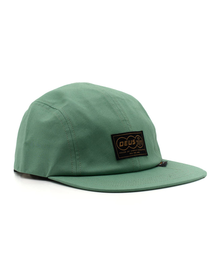 Deus Terrace 4 Panel Cap