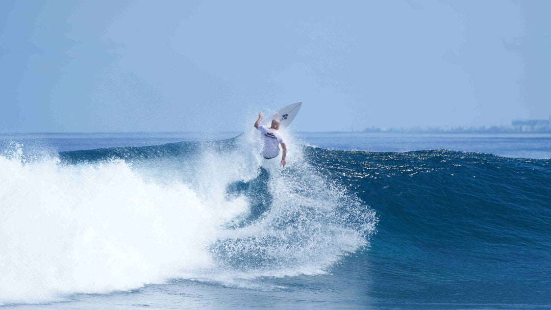 Surfing The North Malé Atolls: The Waves, Seasonality & Where To Stay