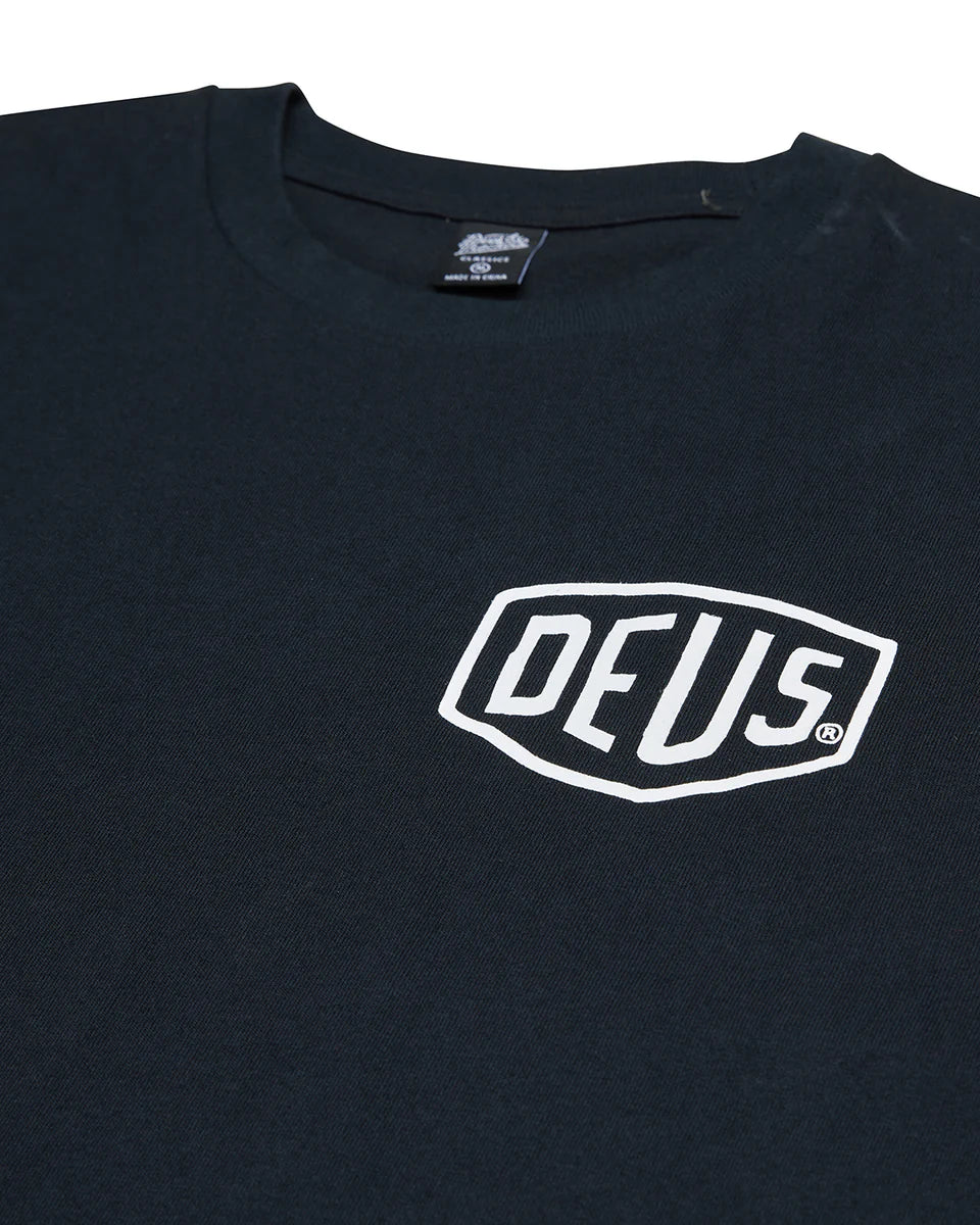 Deus Frontage Tee
