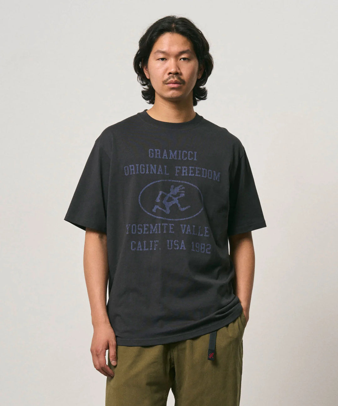 Yosemite Valley Tee - Vintage Black