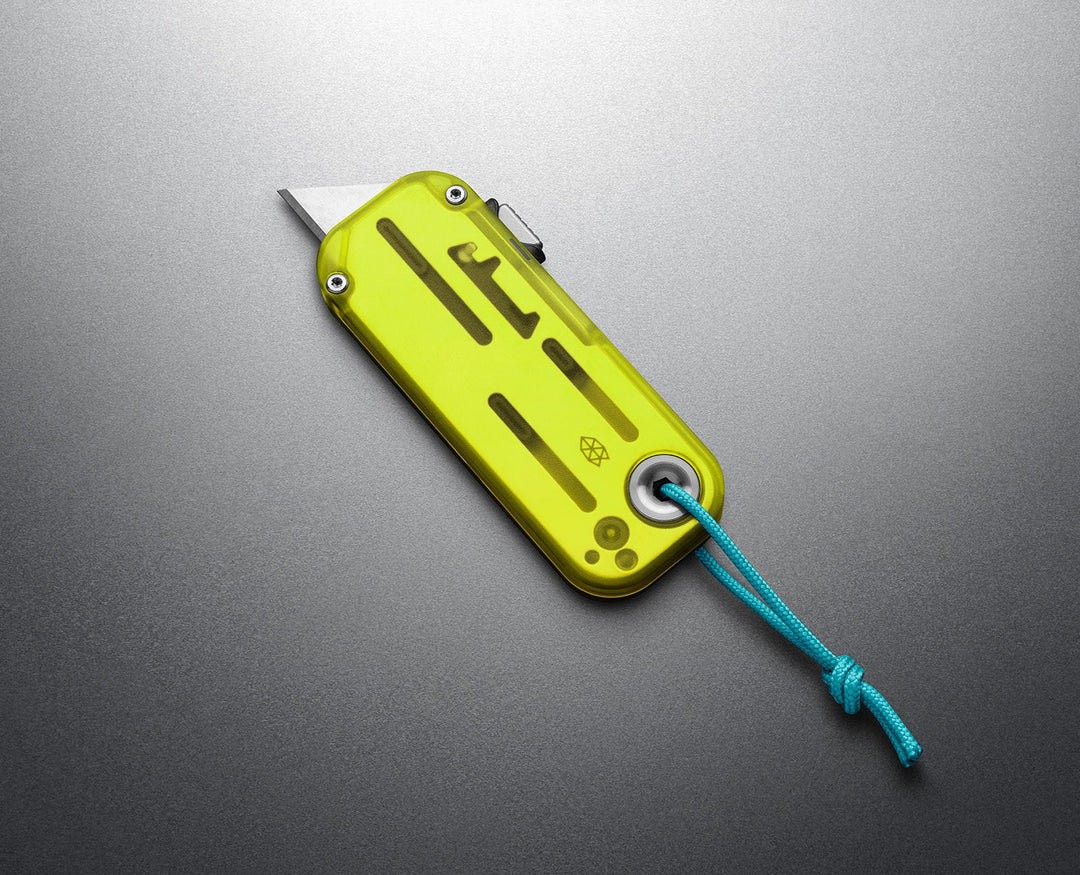 The James Brand The Palmer Clear Knife
