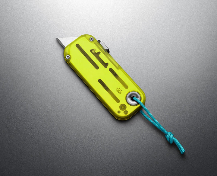 The James Brand The Palmer Clear Knife