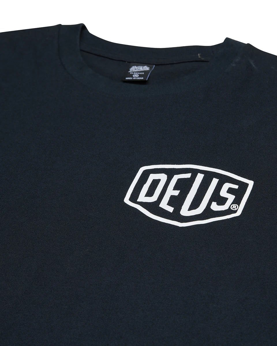 Deus Frontage Tee - Gowings Pacific Trader