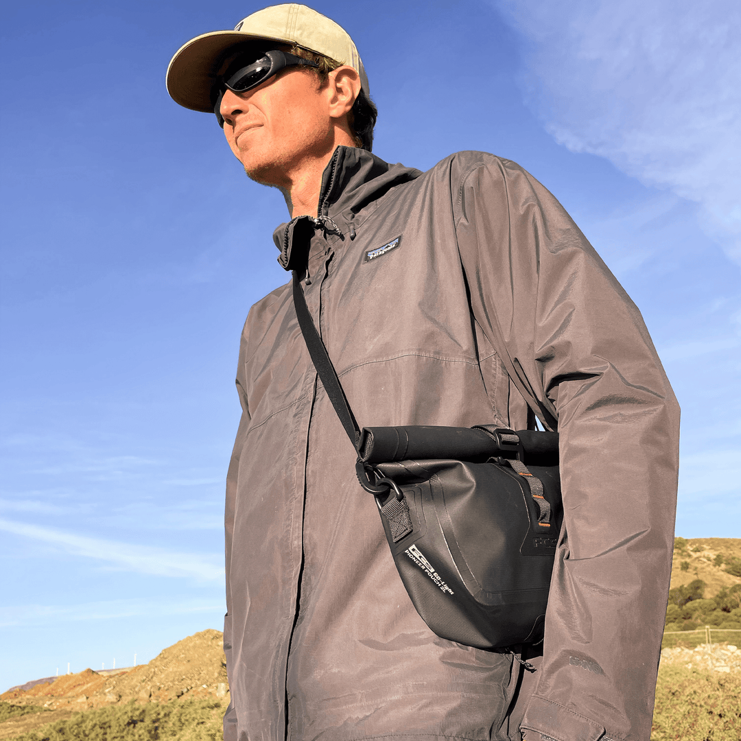 FCS GO - Light Pioneer Pouch 2L - Gowings Pacific Trader