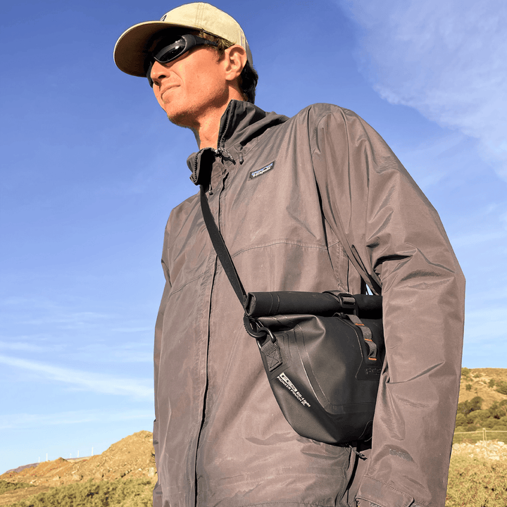 FCS GO - Light Pioneer Pouch 2L - Gowings Pacific Trader
