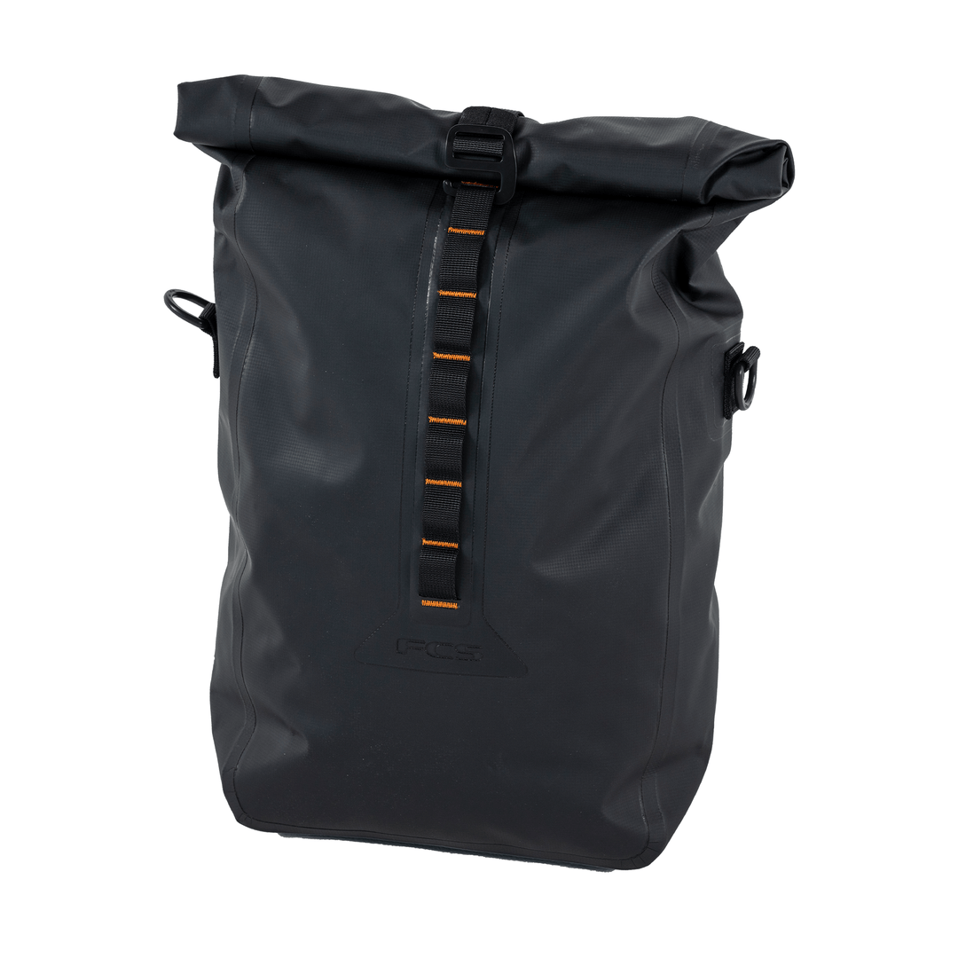 FCS GO - Light Pioneer Pouch 15L - Gowings Pacific Trader