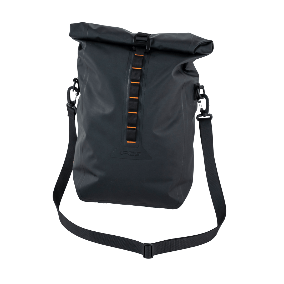 FCS GO - Light Pioneer Pouch 15L - Gowings Pacific Trader