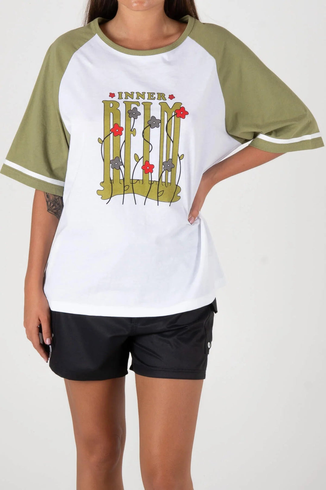 Chillzone Raglan TE - Gowings Pacific Trader